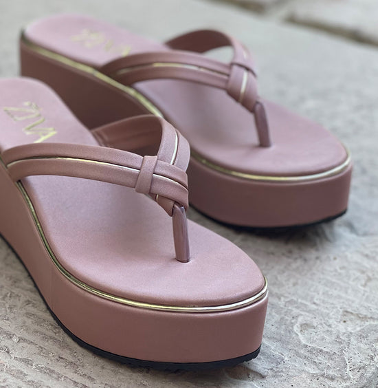 Cardi Wedge Heels - Tea Pink